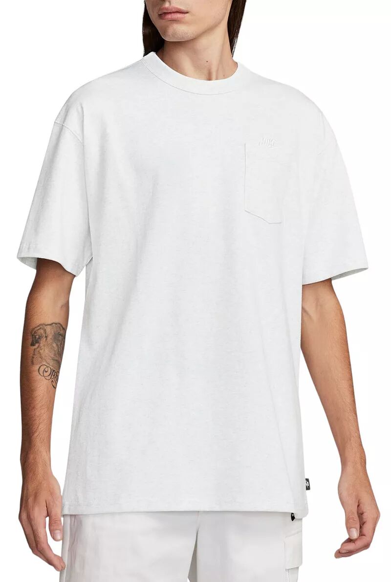 цена Мужская футболка премиум-класса с карманами Nike