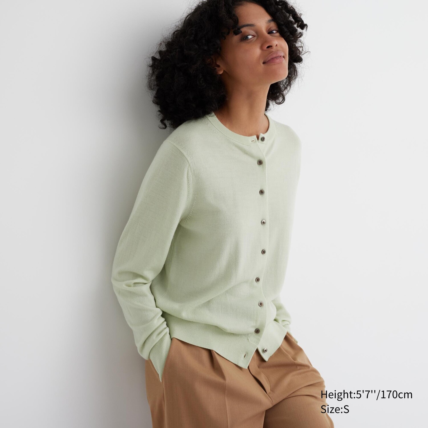 

Кардиган Uniqlo женский из шерсти мериноса с круглым вырезом, светло-зеленый