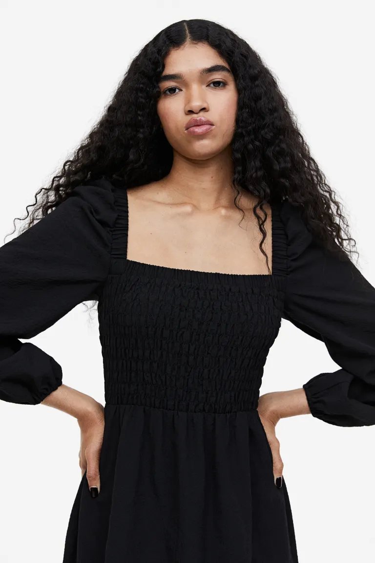 

Платье из креповой ткани на резинках H&M, черный