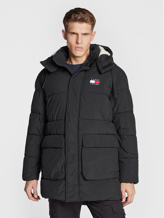 

Пуховик свободного кроя Tommy Jeans, черный