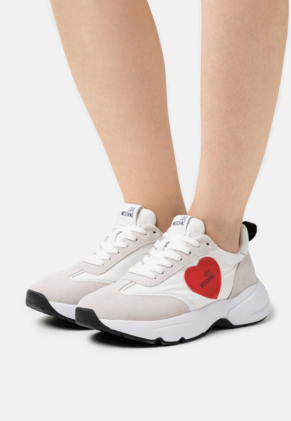 

Кроссовки Love Moschino