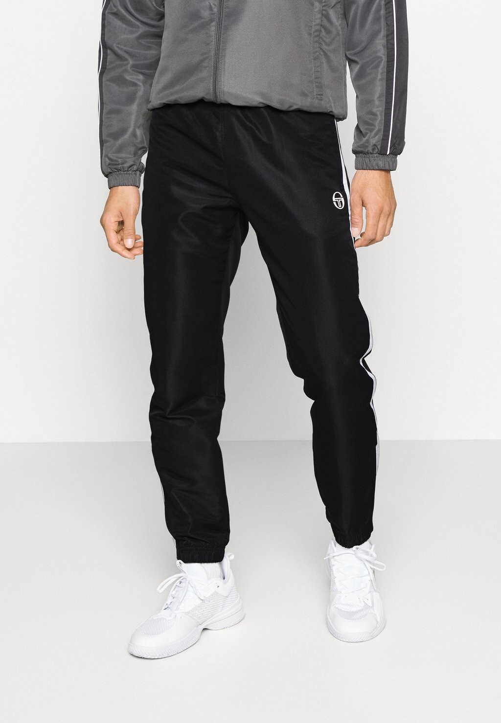 

Спортивные брюки Sergio Tacchini