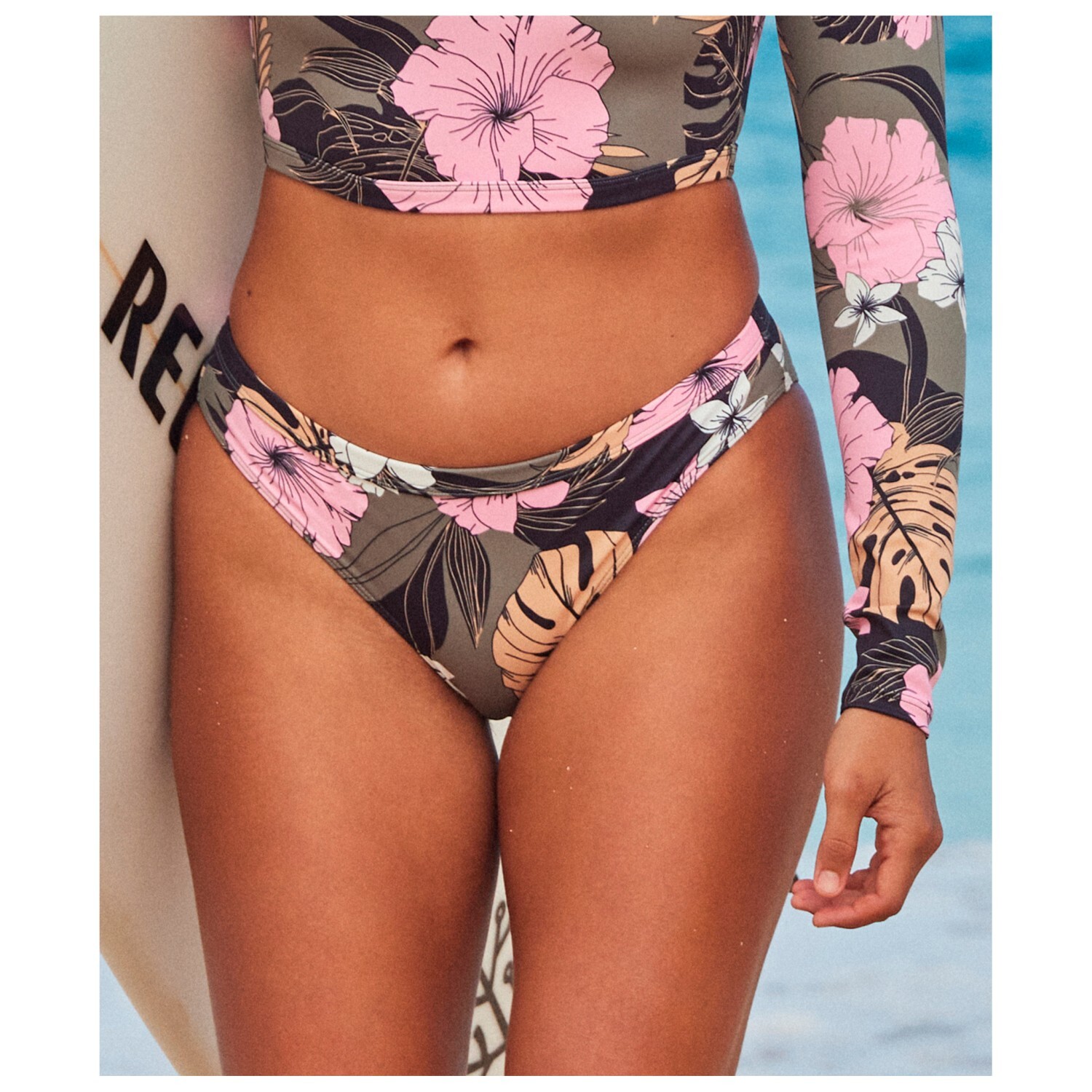 

Низ бикини Roxy Women's Pro Hipster, цвет Anthracite Classic Pro Surf
