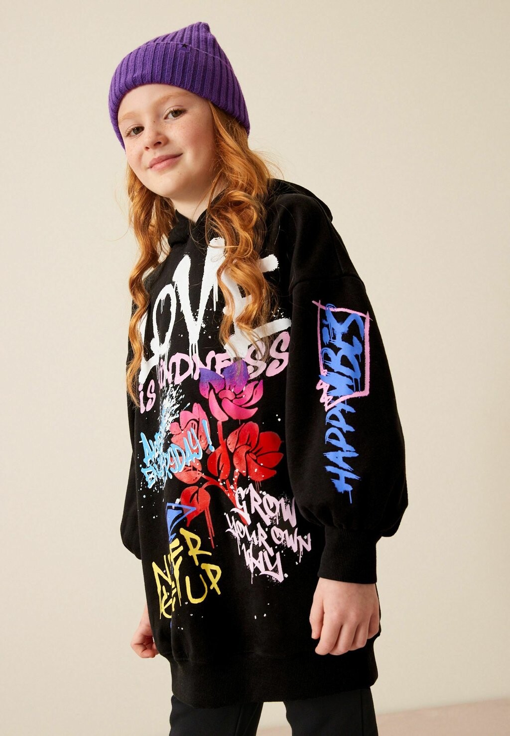 

Толстовка Longline Standard Next, цвет black graffiti printed