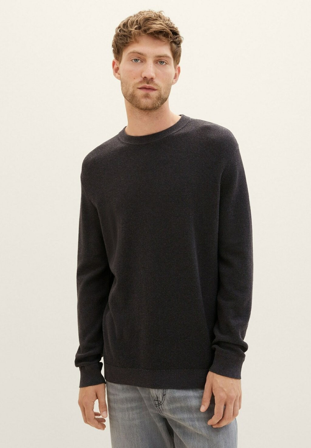 

Свитер Mit Struktur TOM TAILOR, цвет black grey melange