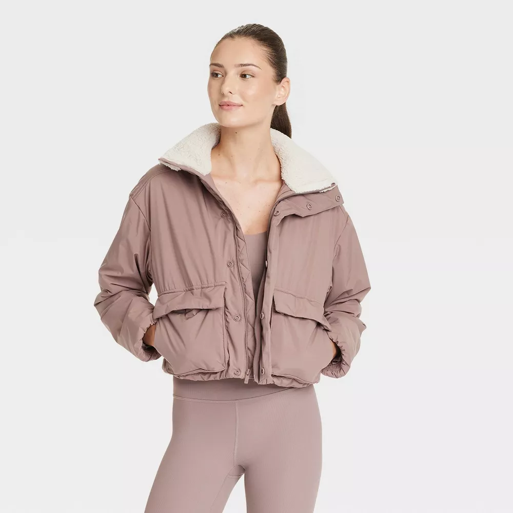 

Женская стеганая куртка средней плотности - All In Motion, цвет Light Brown