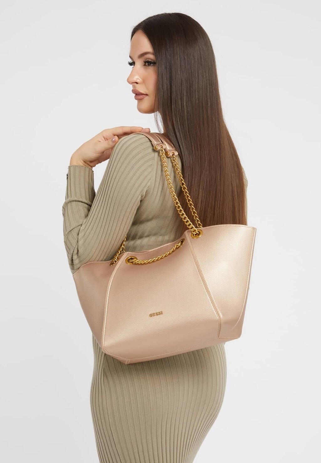 

Большая сумка Guess