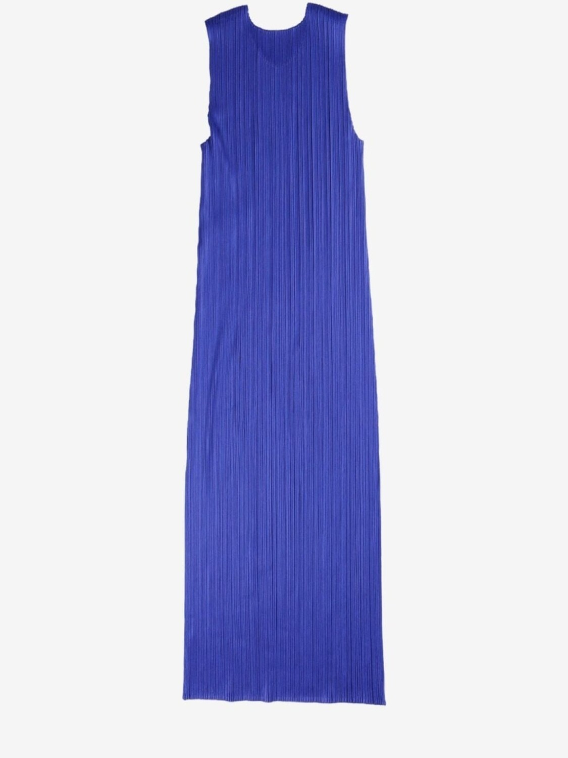 

Pleats Please Issey Miyake monly Colors: июльское платье, синий