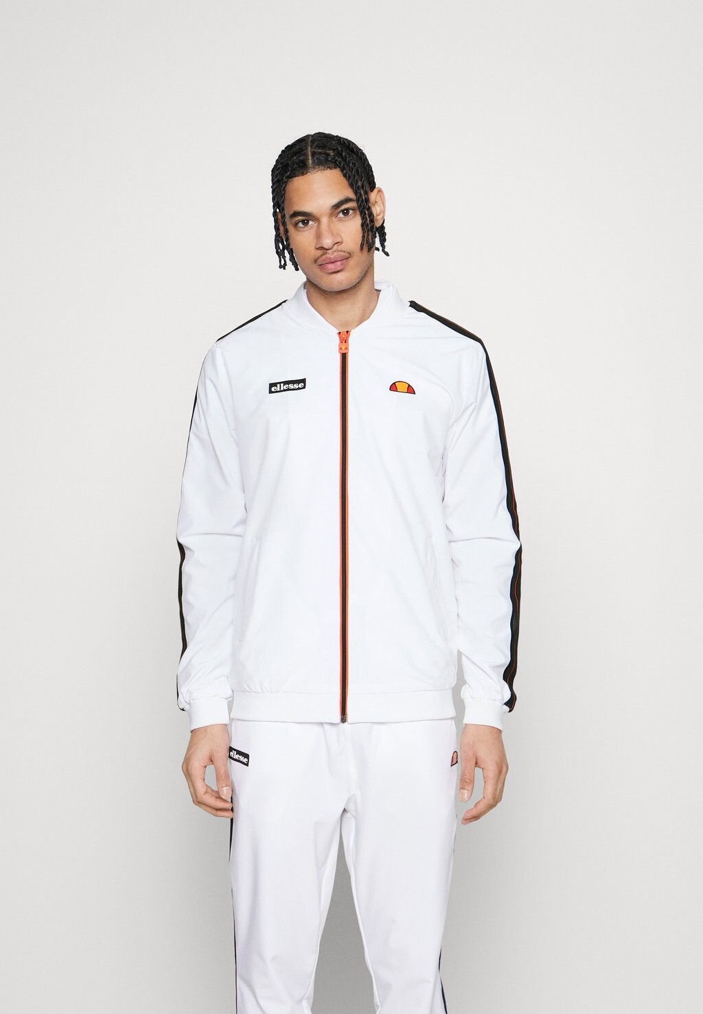 

Куртка спортивная Ellesse