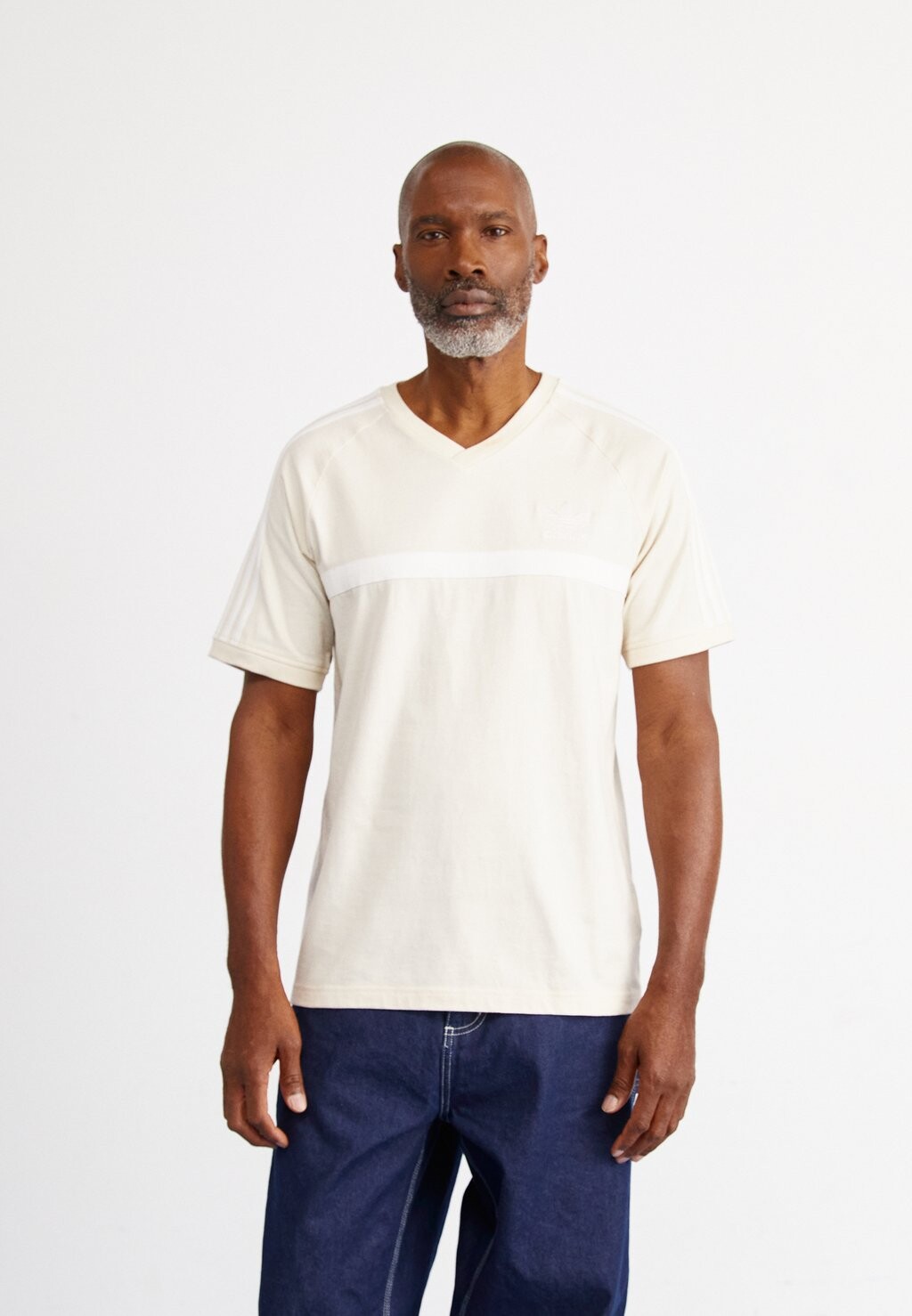 

Футболка с принтом PANEL TEE adidas Originals, цвет off-white