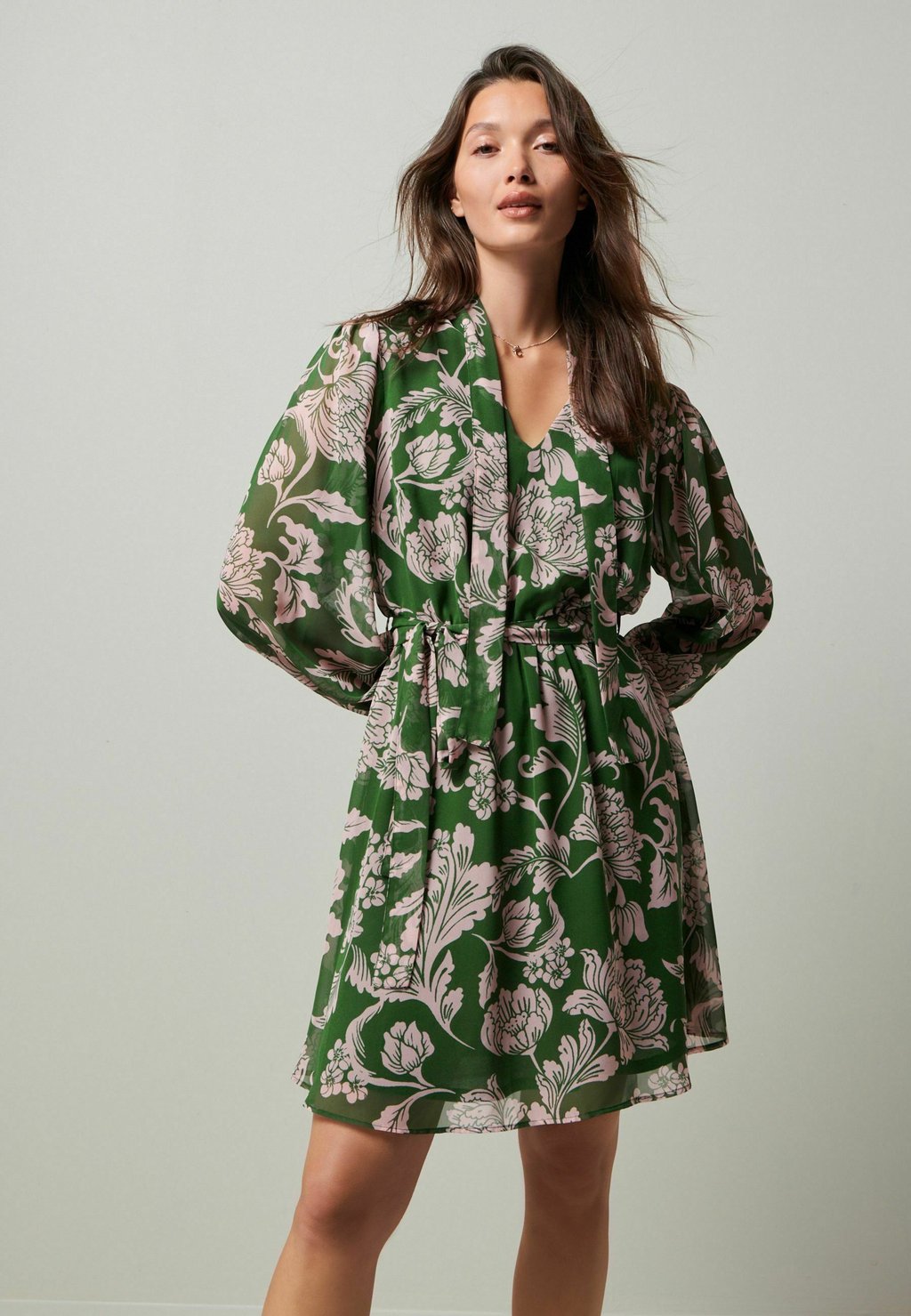 

Летнее платье Tie Neck Belted Long Sleeve Mini Next, цвет green pink floral