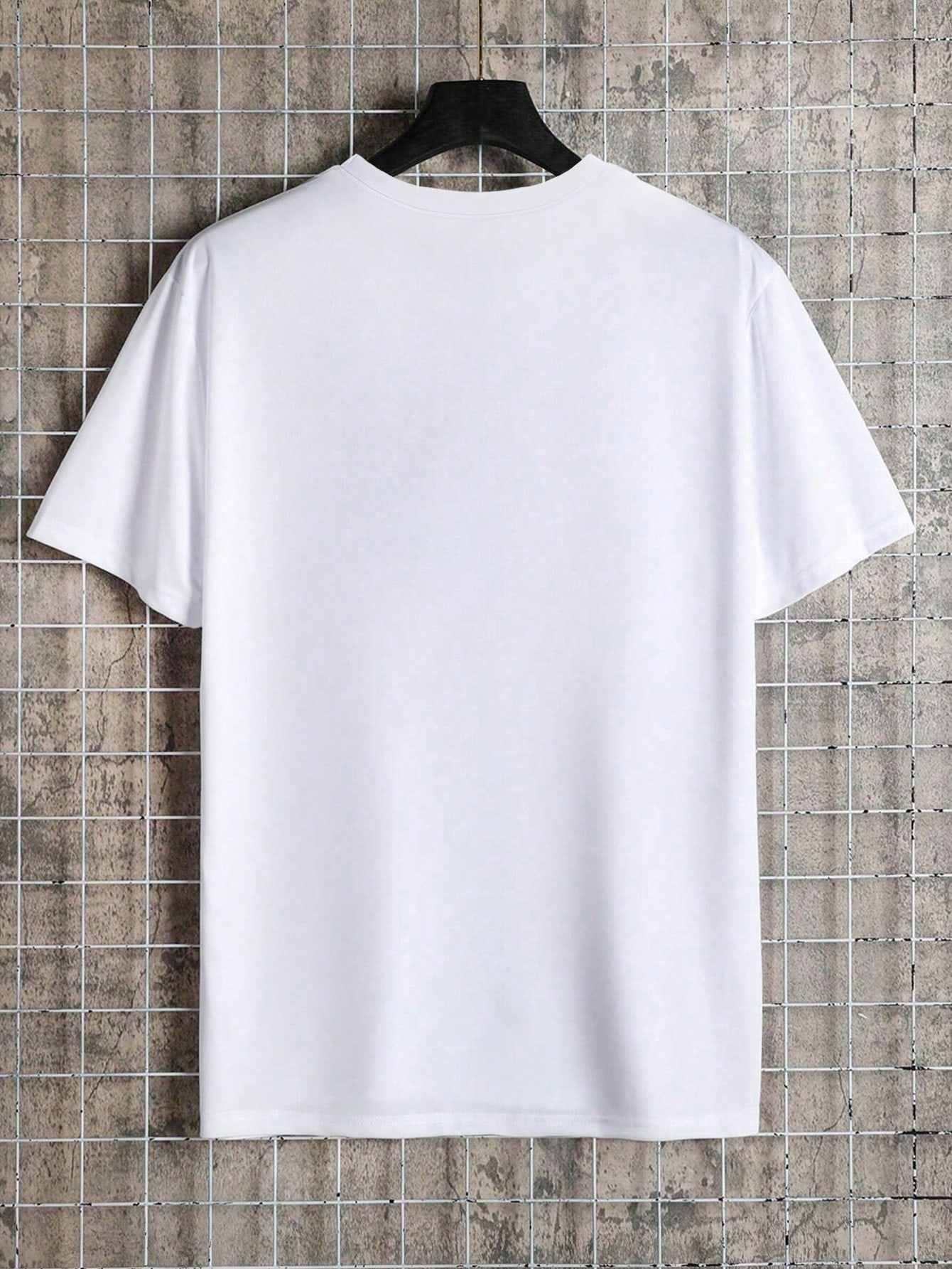 Мужская повседневная футболка с круглым вырезом и короткими рукавами Manfinity с буквенным и мультяшным узором, белый