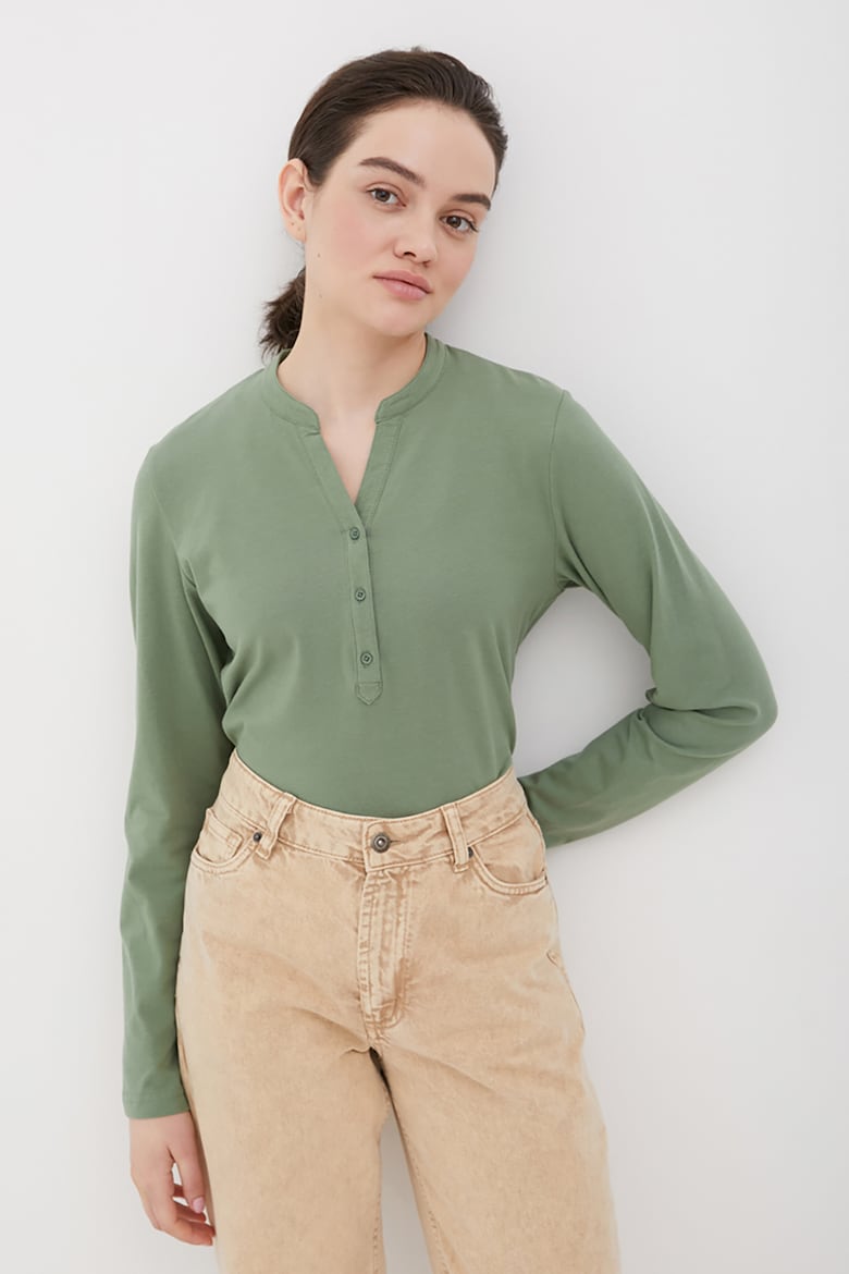 Хлопковая блузка с разрезом на пуговицах Finn Flare, зеленый