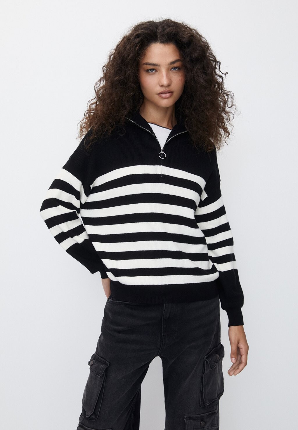 

Свитер Purl PULL&BEAR, черный