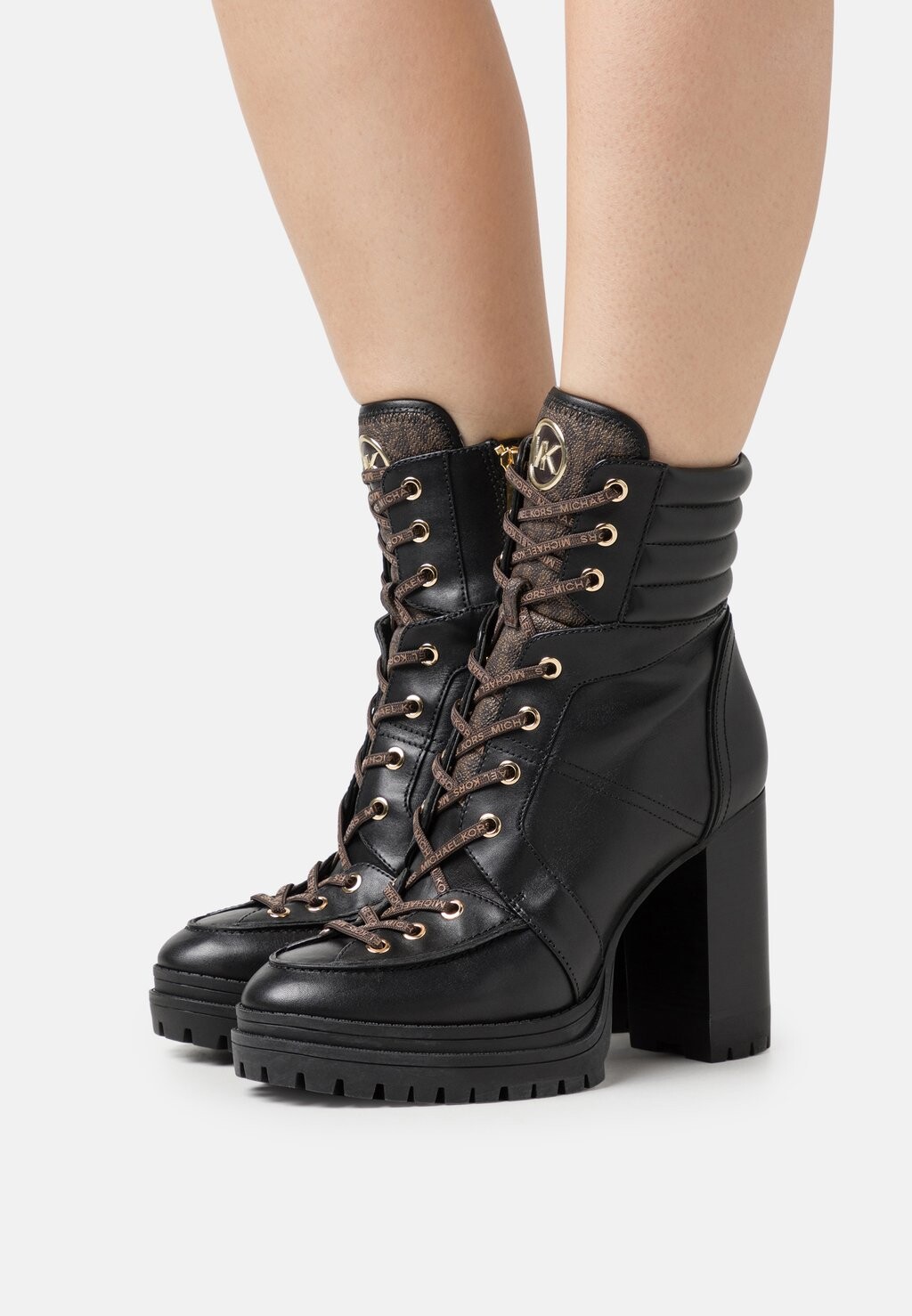 

Ботинки со шнурками MICHAEL Michael Kors YVONNE, черный