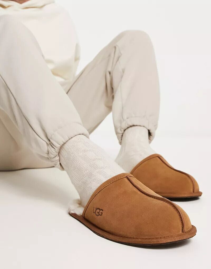 

Светло-коричневые тапочки Ugg Scuff