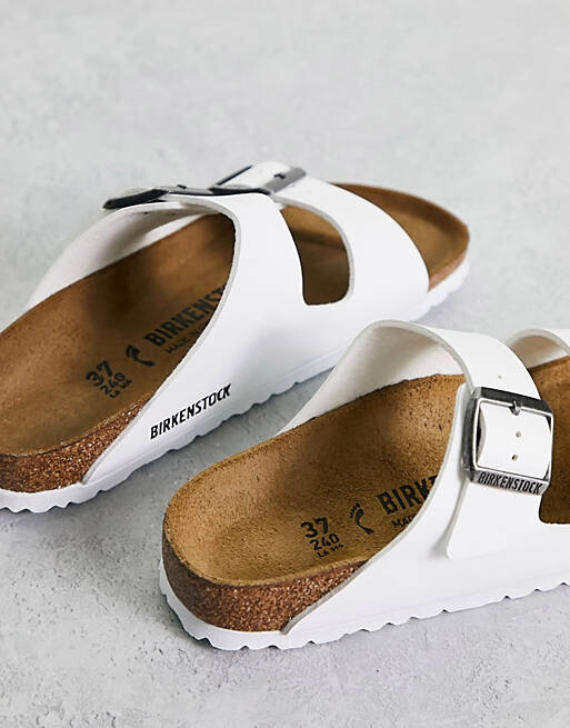 

Белые сандалии Birkenstock Arizona Birko-Flor