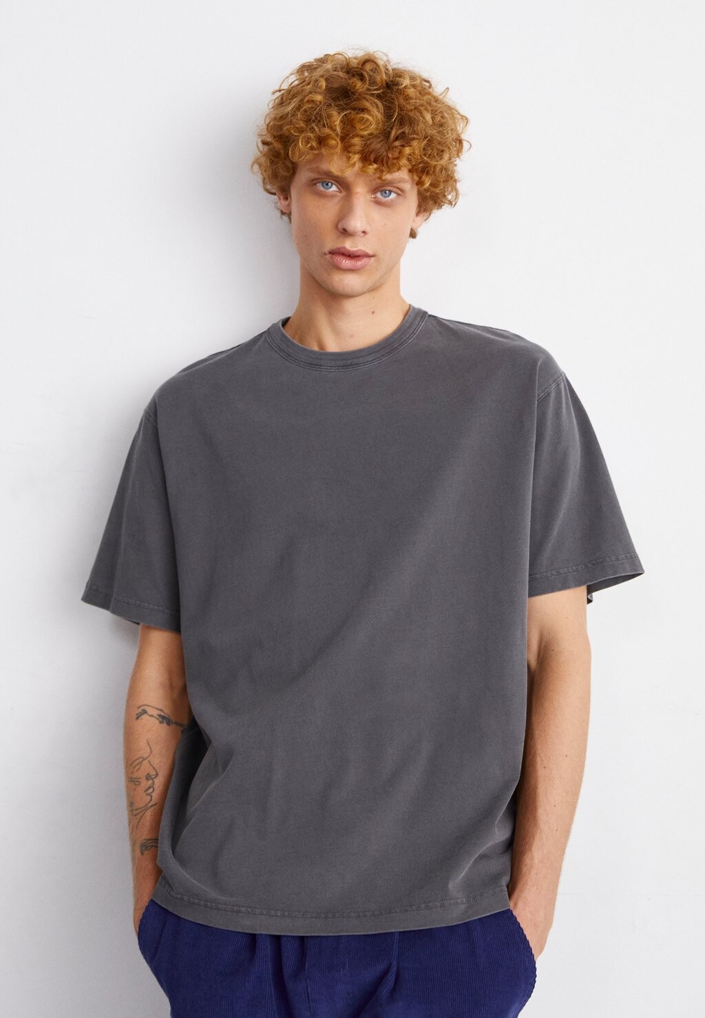 

Базовая футболка Taos Carhartt WIP, цвет flint