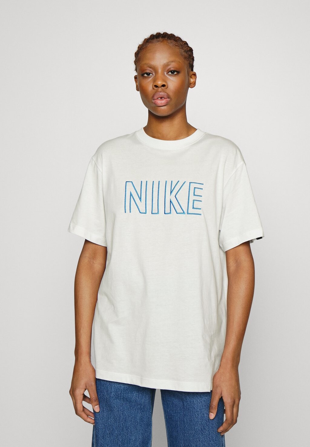 

Футболка с принтом Nike