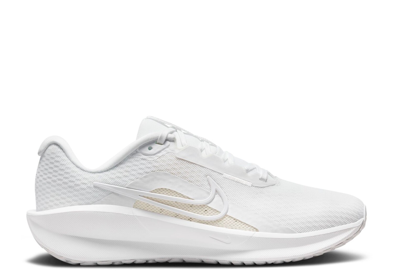 

Кроссовки Nike Wmns Downshifter 13 'White Platinum Tint', белый