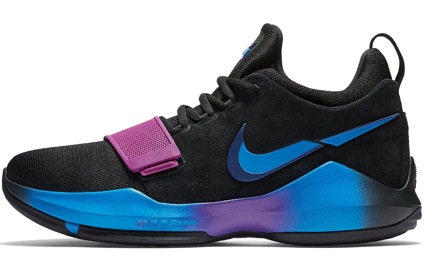 

Кроссовки Nike PG 1 Переверни переключатель