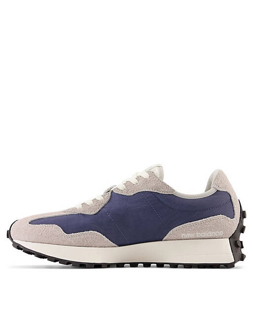 

Кроссовки New Balance 327 серого и синего цвета.