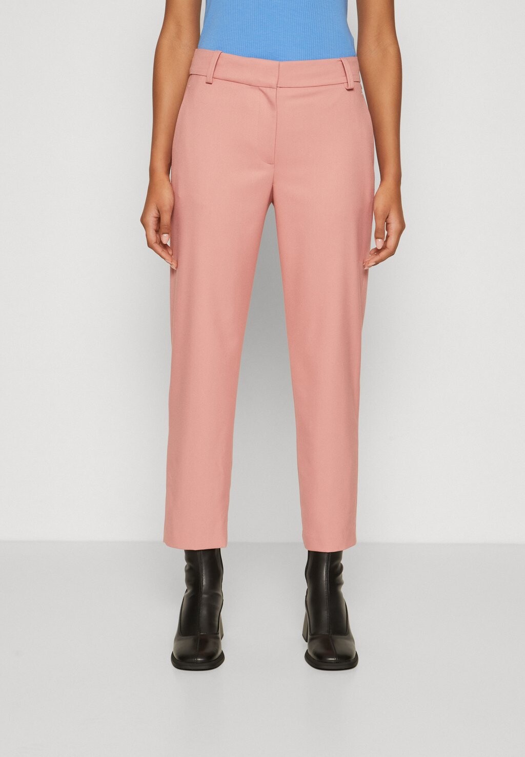 

Брюки Core Slim Straight Tommy Hilfiger, цвет teaberry blossom