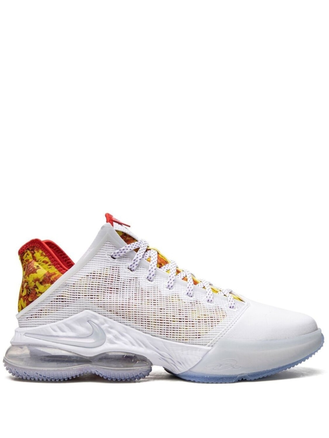 

Nike кроссовки Lebron 19 Low, белый