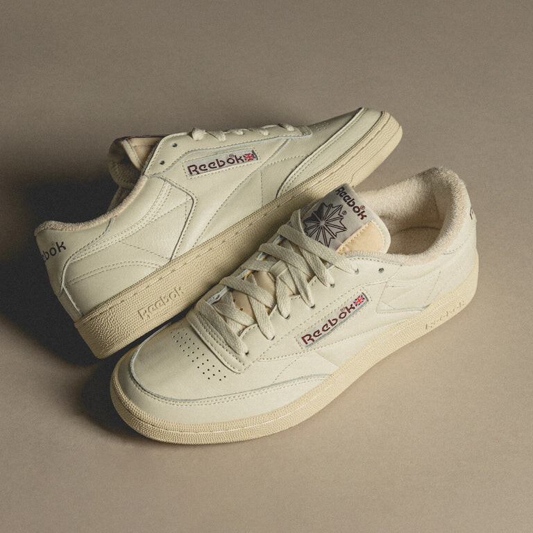 Кроссовки Club C 85 Vintage Reebok, цвет chalk/alabaster/maroon кроссовки club c 85 chalk alabaster reebok пломбир