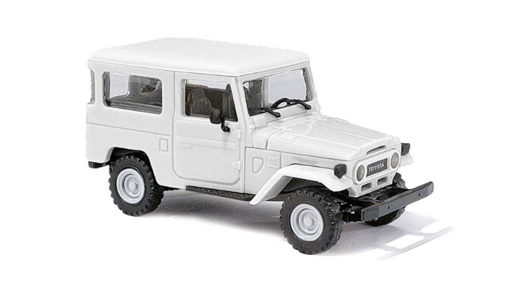 Комплект Busch Modellspielwaren 1:87: Toyota Land Cruiser J4 машины happy well трансформер машина 3 в 1 toyota land cruiser 1 32