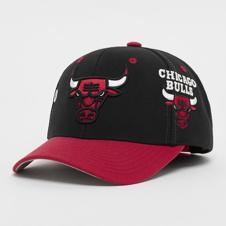 

Бейсболка NBA Overbite Pro Snapback Chicago Bulls Mitchell & Ness, цвет Black