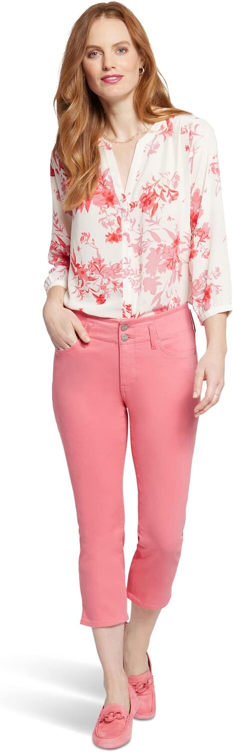 

Джинсы Chloe Capris Hollywood Waistband Slits in Pink Punch NYDJ, цвет Pink Punch