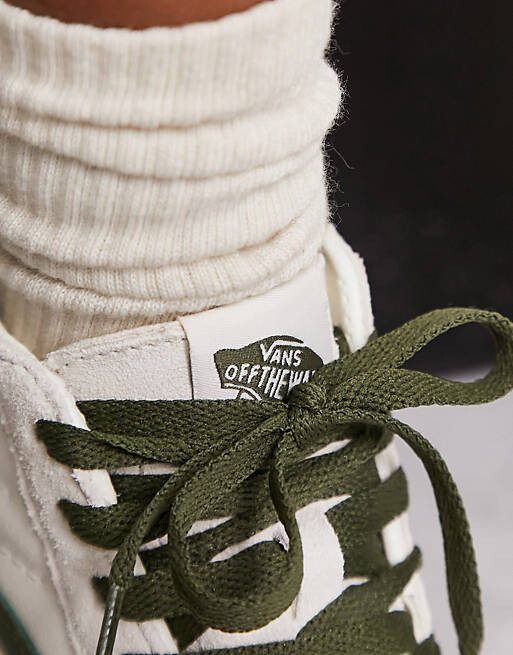

Бело-зеленые кроссовки Vans SK8-Hi