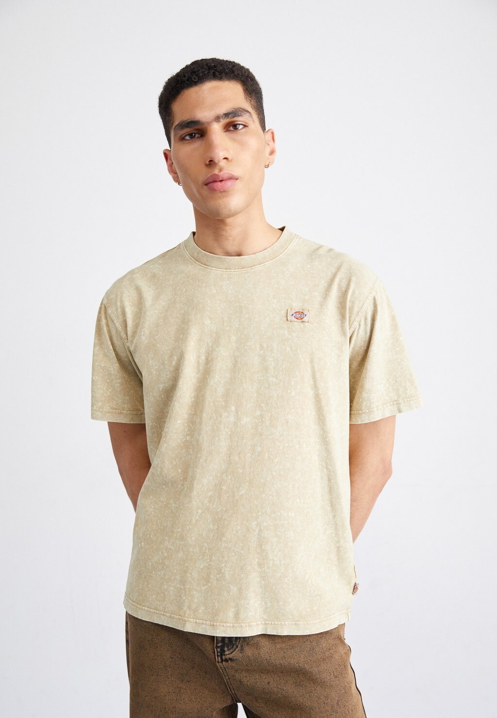 

Футболка с принтом Newington Tee Dickies, цвет double dye/acid