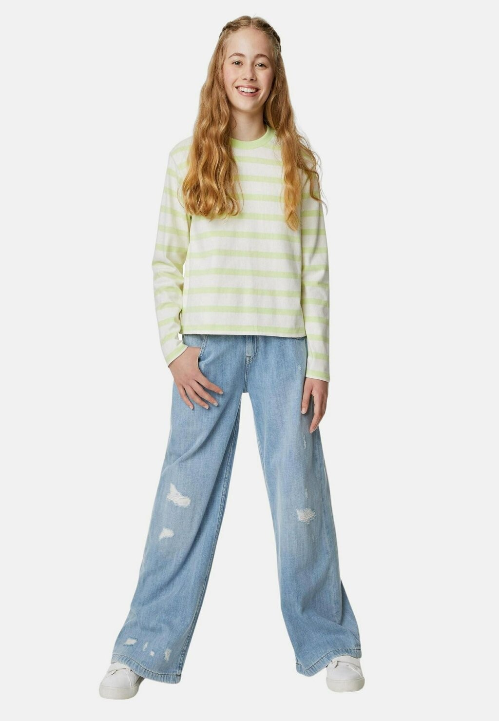 

Джинсы-клеш Distressed Baggy Marks & Spencer, цвет light denim