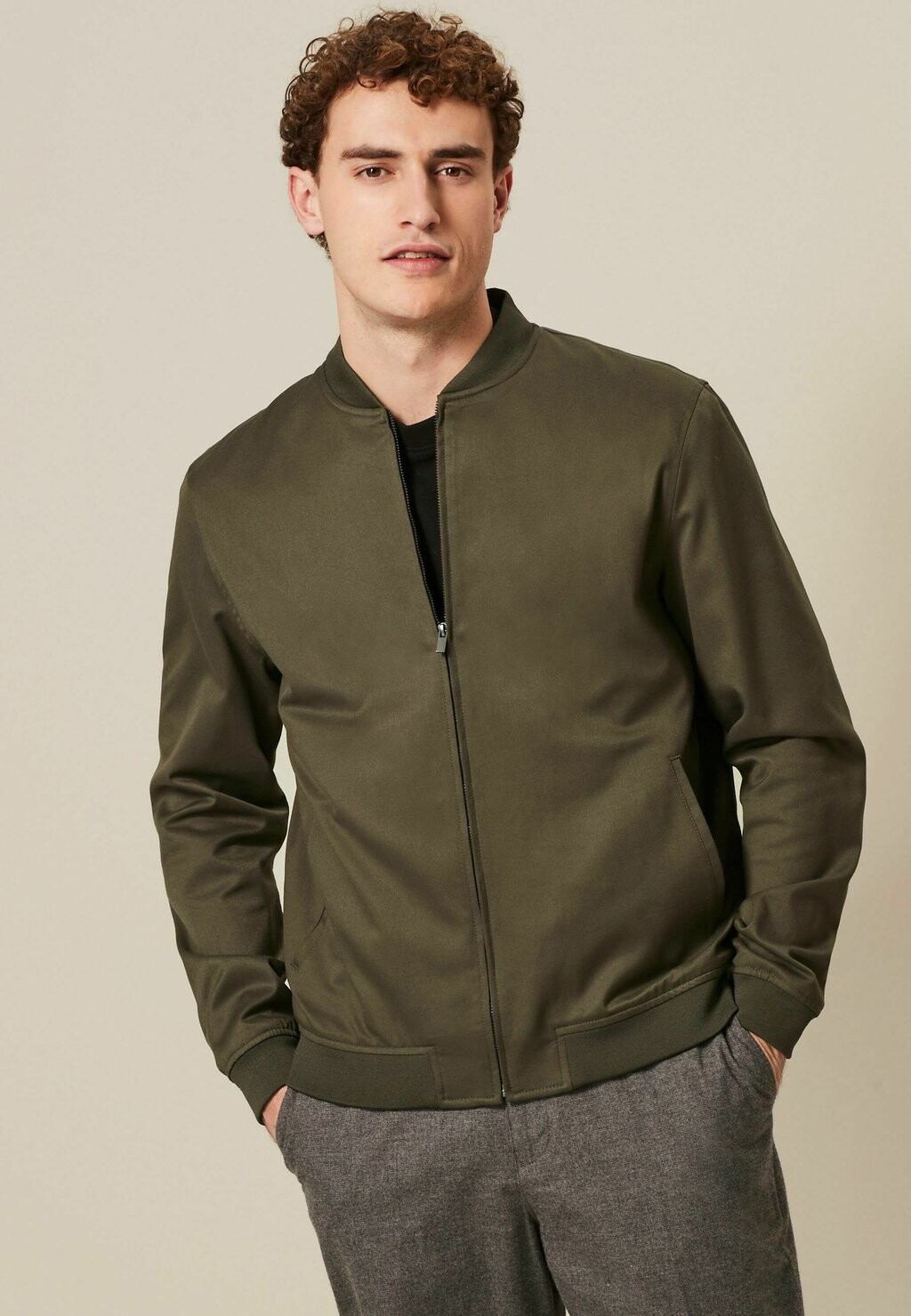 

Куртка-бомбер EDIT SMART REGULAR FIT Next, цвет khaki green