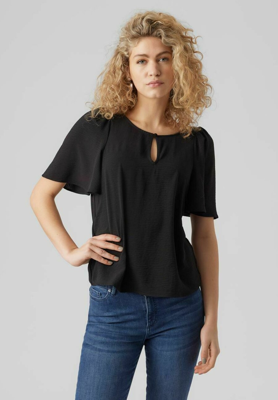 

Блузка Vero Moda, черный
