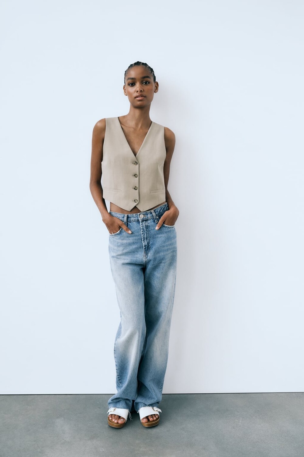 

Жилет из смешанной льна ZARA, серый