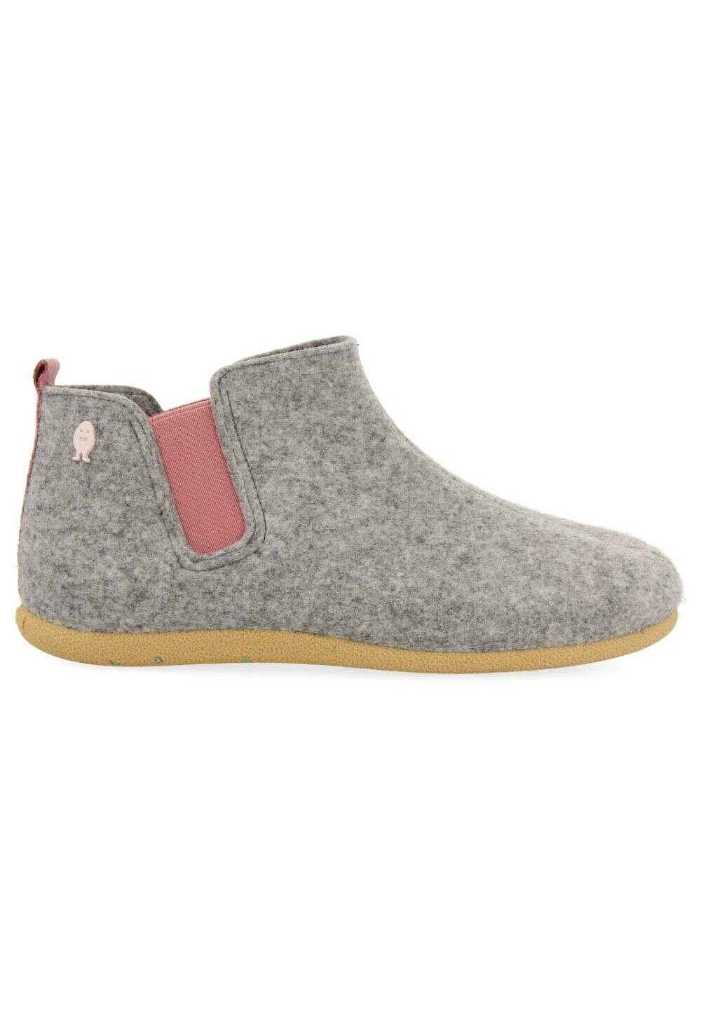 

Тапочки De Estar Por Casa De La Colección Hot Potato Gioseppo, цвет gris