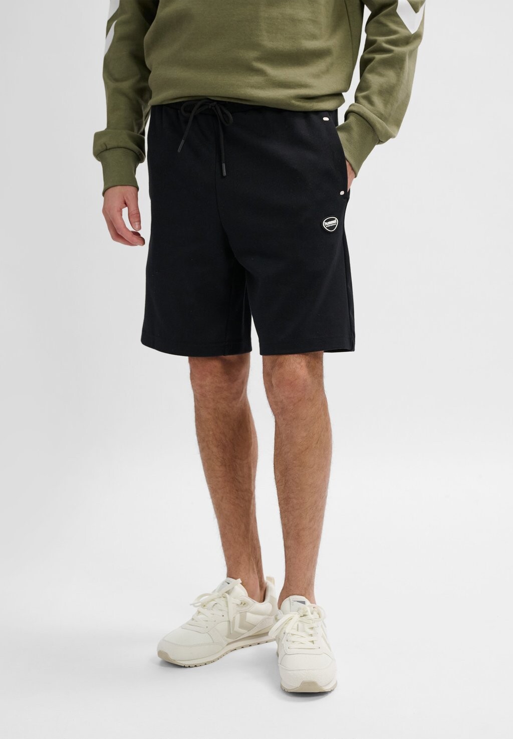 

Спортивные шорты KAI Hummel, цвет black