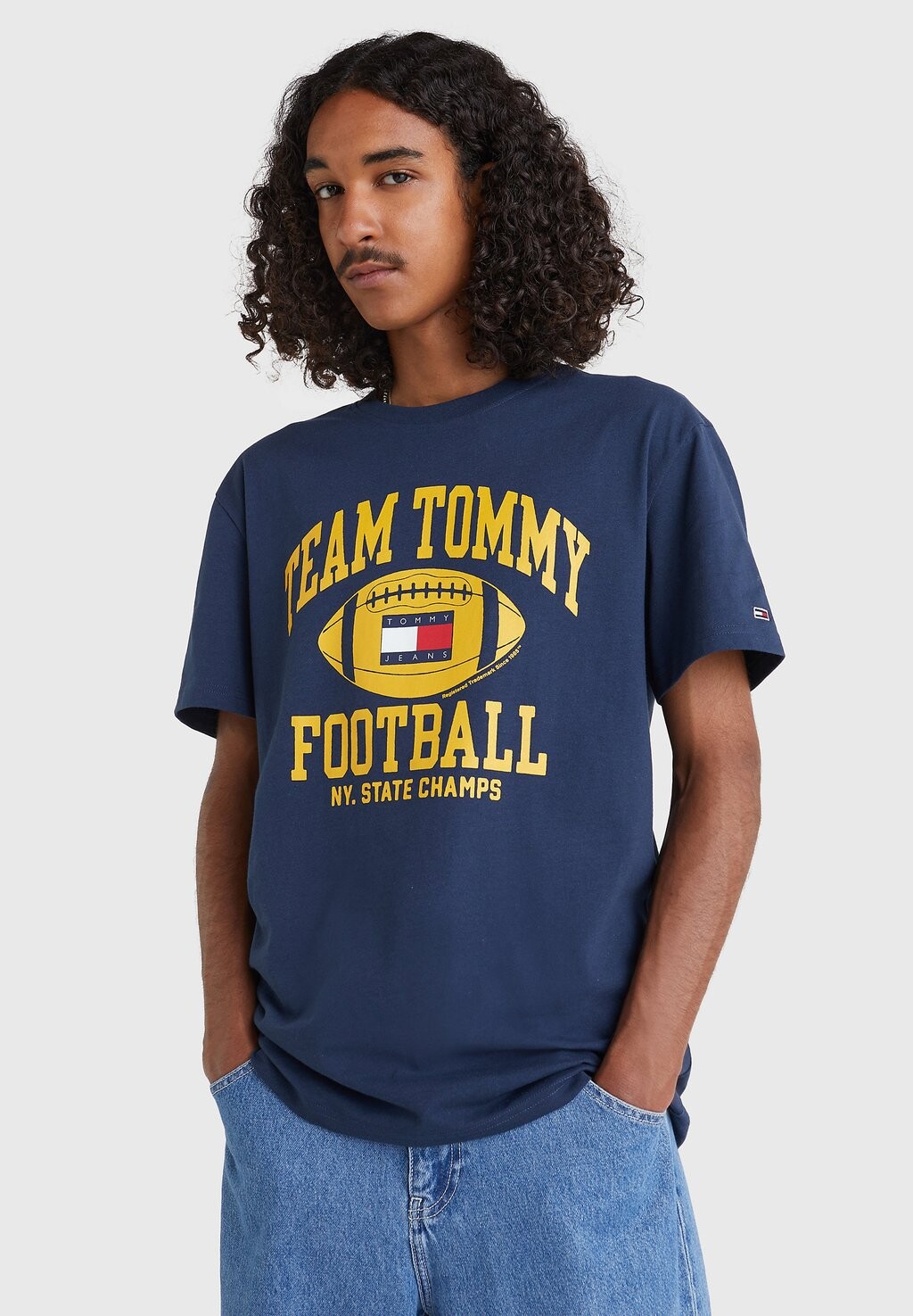 

Футболка с принтом Tommy Jeans, темно-синий