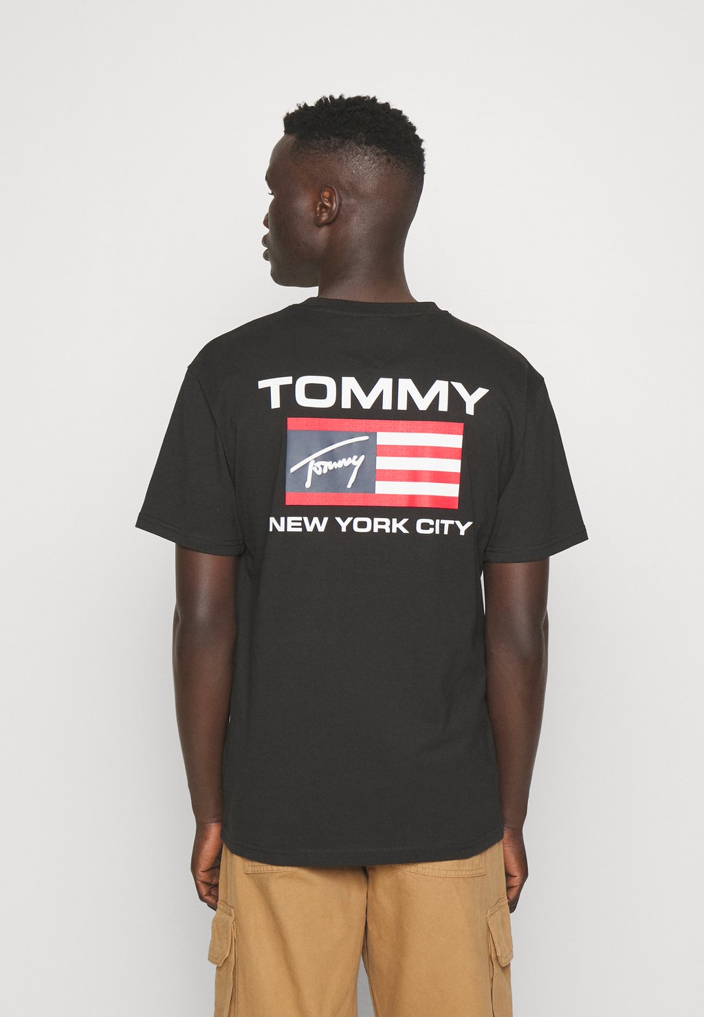 

футболка с принтом ФУТБОЛКА ATHLETIC FLAG TEE Tommy Jeans, черная, Черный