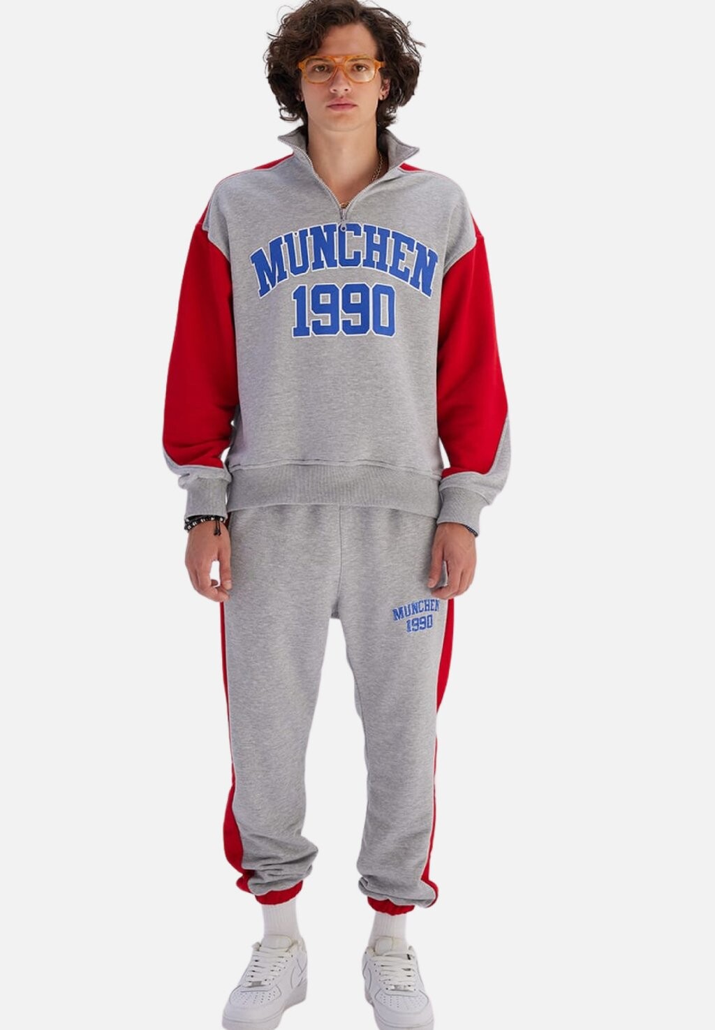 

Спортивный костюм Megaman