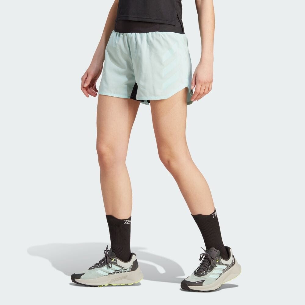 

Шорты Adidas HZ6281, Коричневый