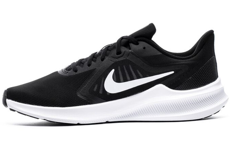 

Кроссовки Nike Downshifter 10, черные