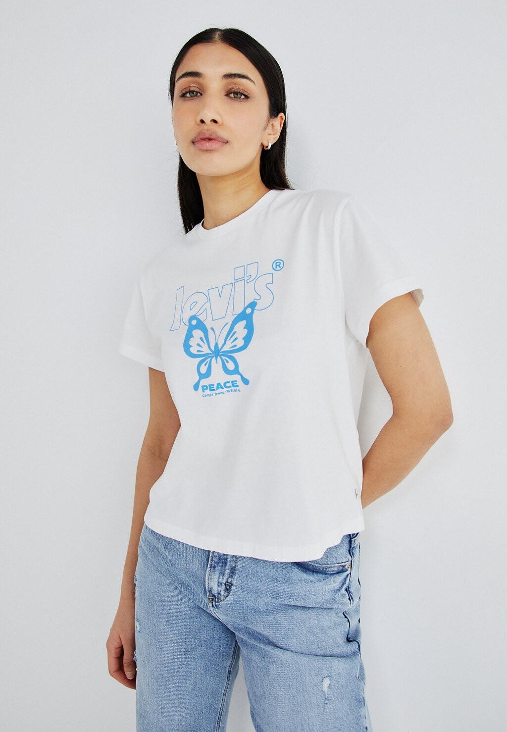 

Футболка с принтом GRAPHIC CLASSIC TEE Levi's, цвет bright white