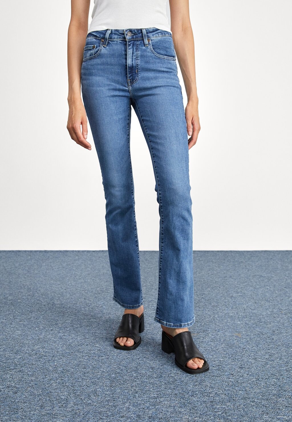 

Джинсы Bootcut Levi's
