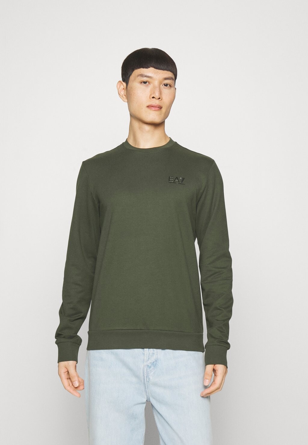 

Свитшот EA7 Emporio Armani, темно-зеленый