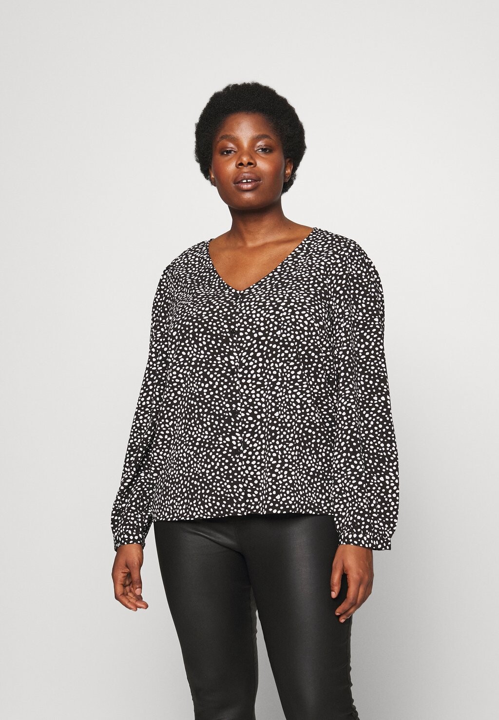 

Блузка Vero Moda