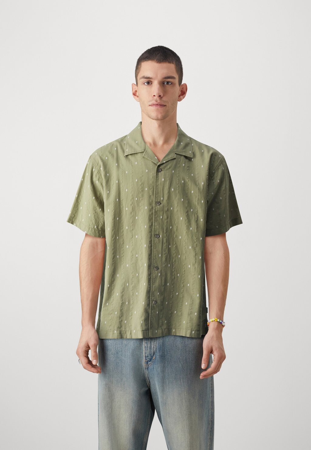 

Рубашка RESORT Wrangler, оливковый